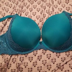 Torrid Bra 38 DDD